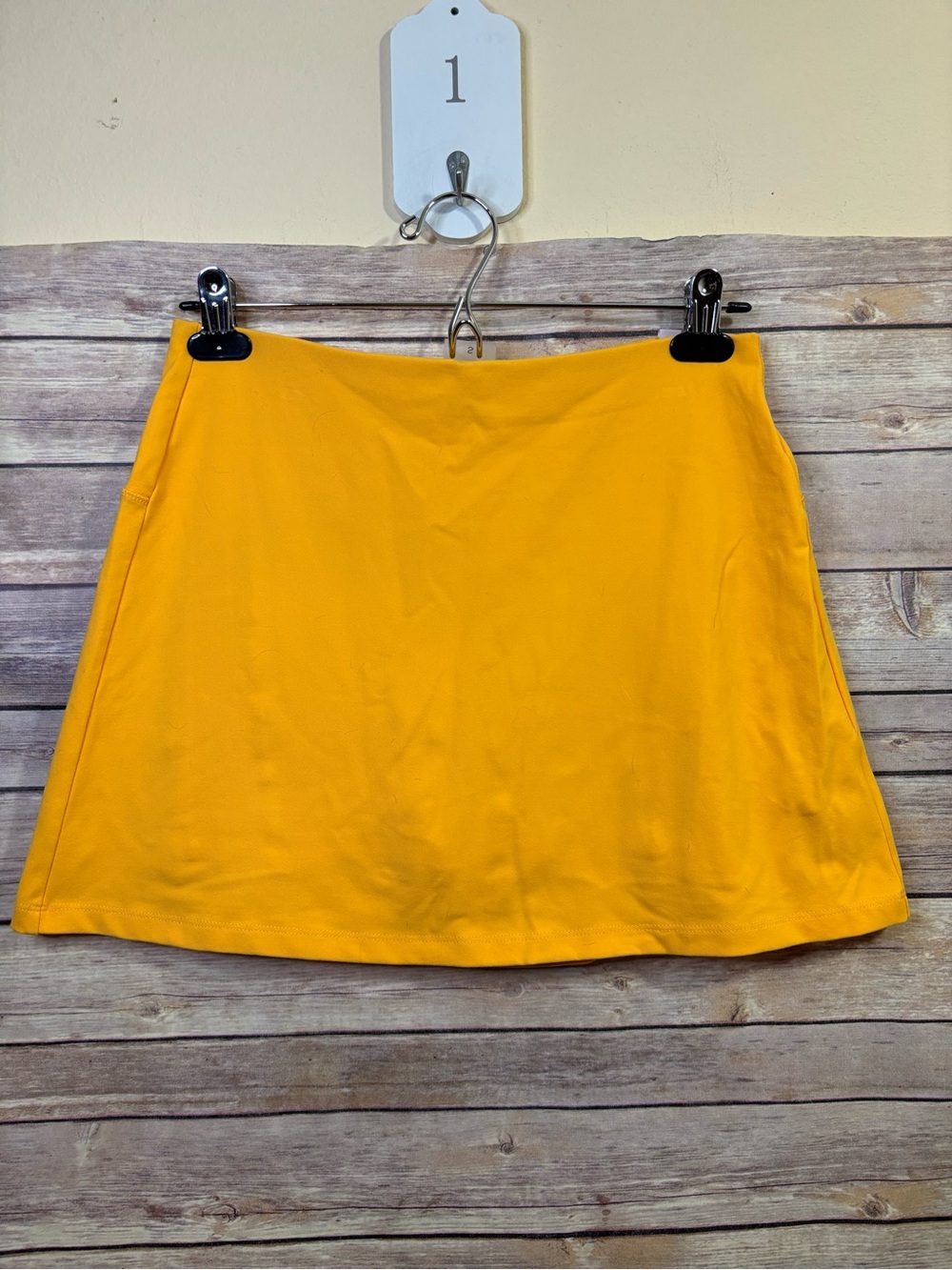 NWT Calia High Rise Mini Skort Size Small Gold Yellow